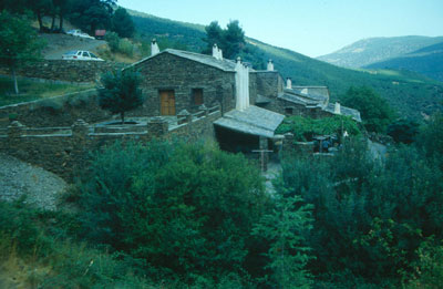 Refugio Ubeire.� JJMG.