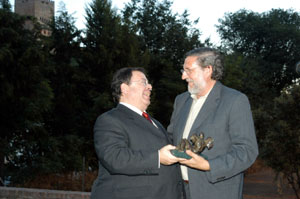 Entrega del Premio Art�culos Period�sticos al periodista C�rdenas